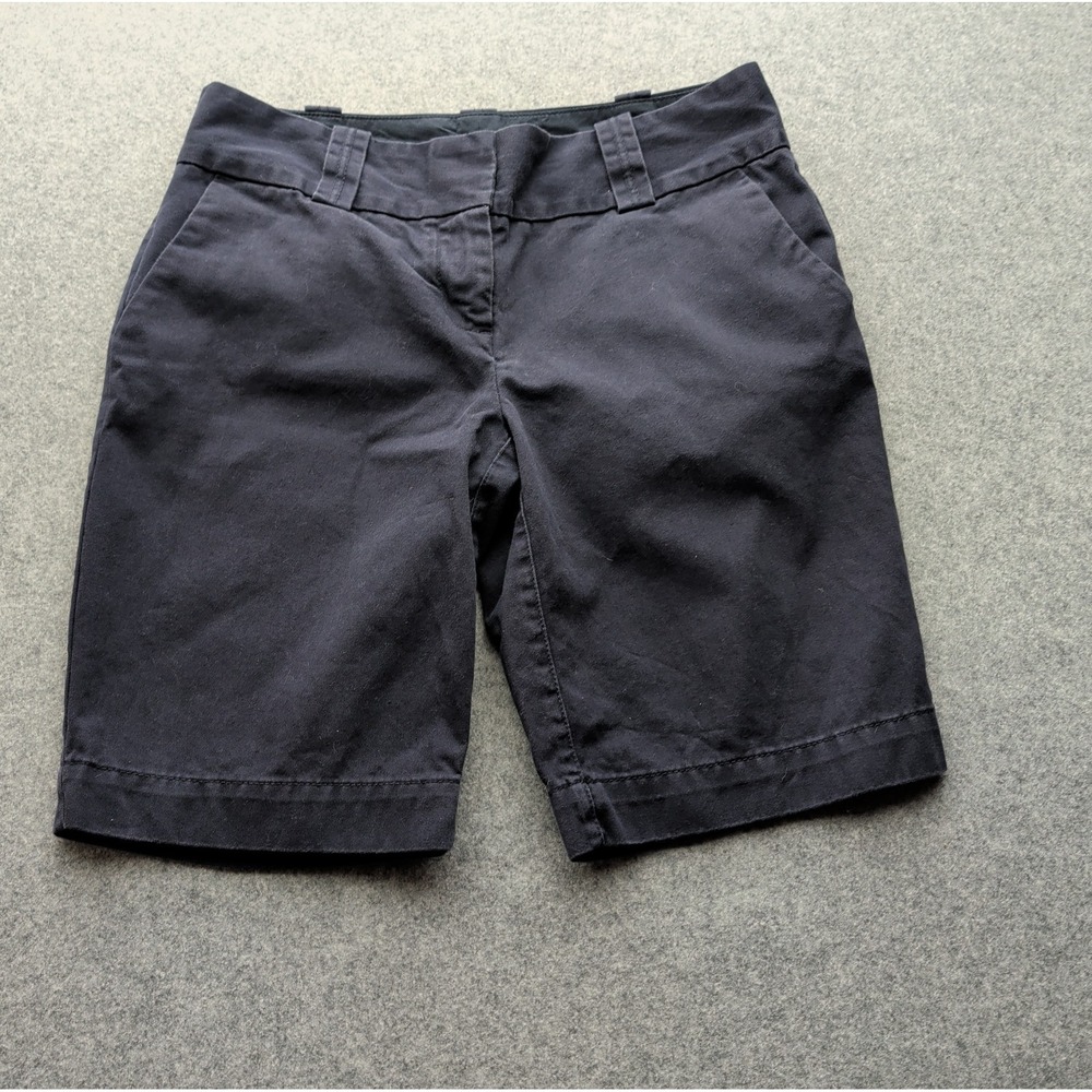 Tommy Hilfiger Woman's Cargo Style Shorts Size 10 Black